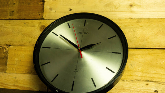 Black Seiko Cabin Clock